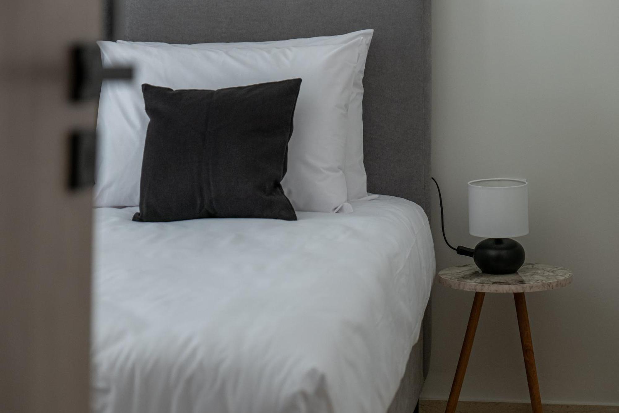 Greyt Apartments Glyfada Atenas Exterior foto