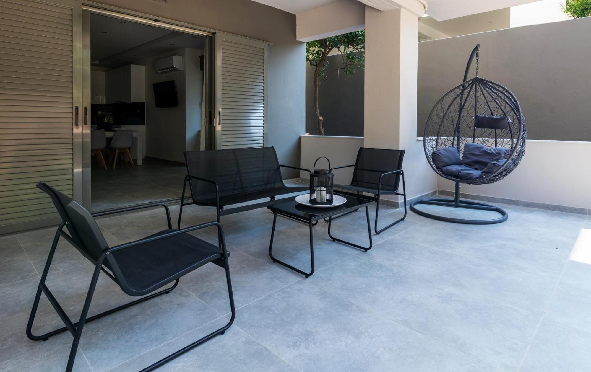 Greyt Apartments Glyfada Atenas Exterior foto