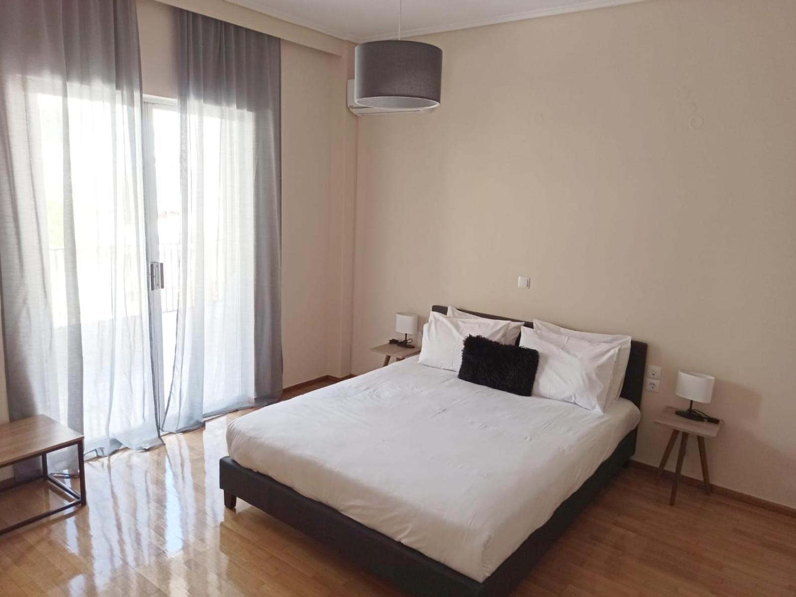 Greyt Apartments Glyfada Atenas Exterior foto